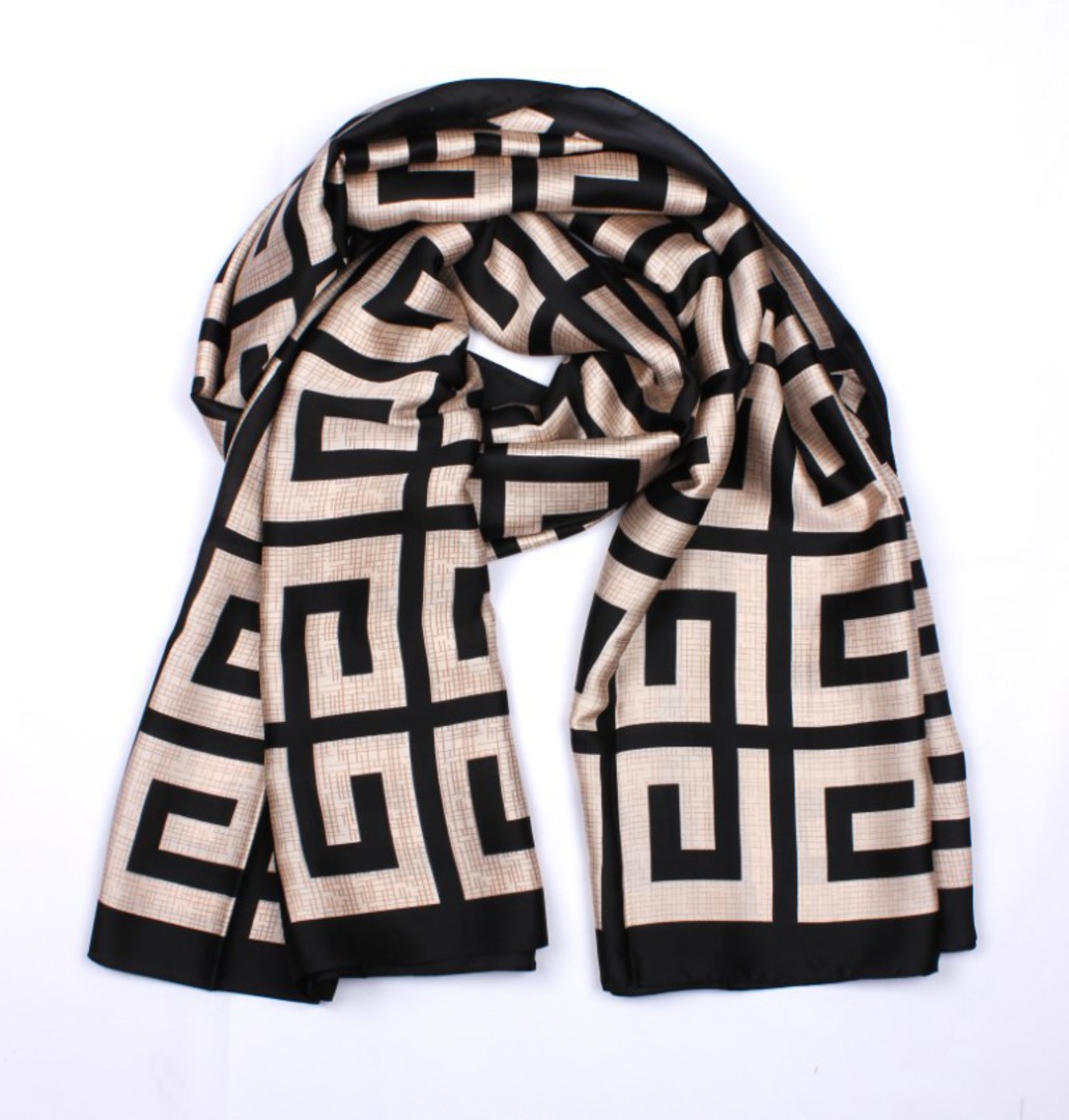 Alice & Lily silky look geo scarf black Style : SC/5039BLK image 0